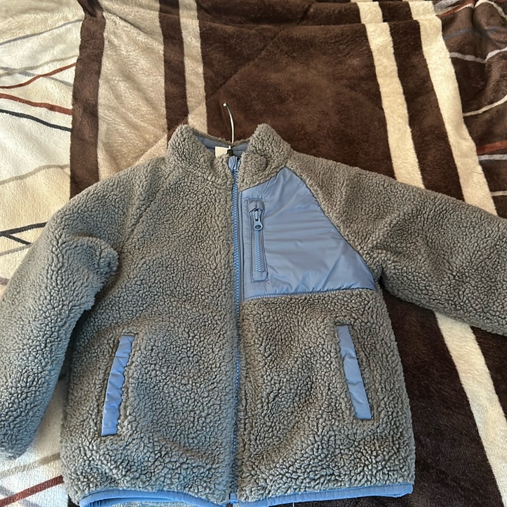 Outdoor jacket